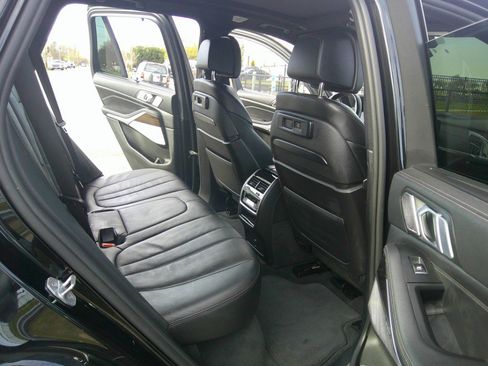 Used 2020 BMW X5 xDrive50i AWD/4WD image 49