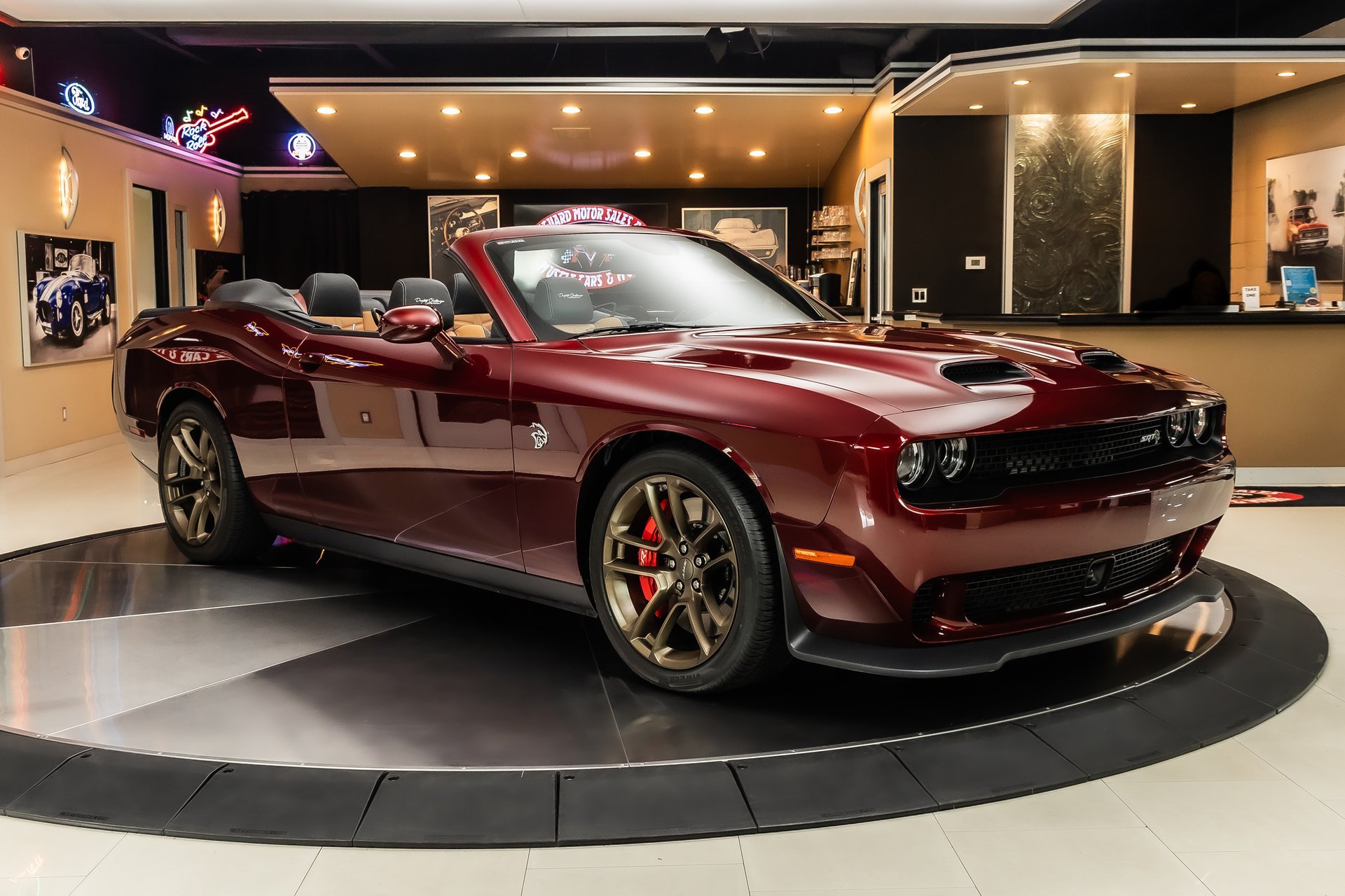 Used 2023 Dodge Challenger SRT Hellcat RWD image 10