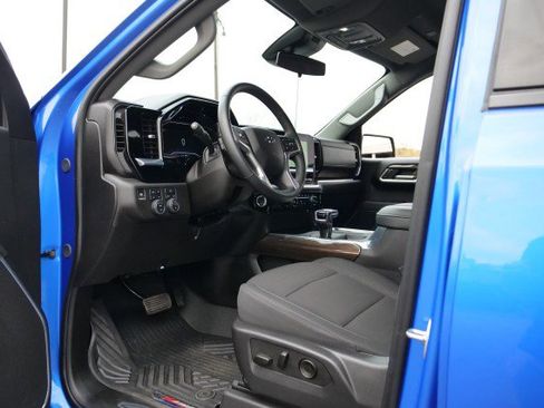 Used 2025 Chevrolet Silverado 1500 RST image 26