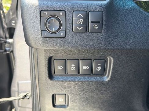 Used 2022 Lexus GX 460 Premium w/ Premium Package AWD/4WD image 35