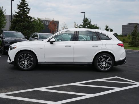 Used 2025 Mercedes-Benz GLC 63 AMG S image 2
