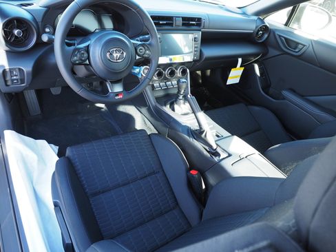 New 2025 Toyota GR86 w/ ALL Weather Mat Package (TMS) image 11