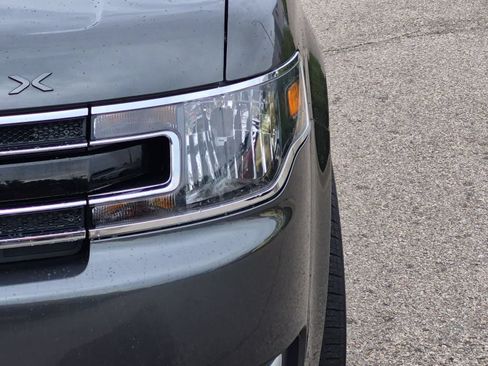 Used 2019 Ford Flex SEL w/ Equipment Group 202A AWD/4WD image 11