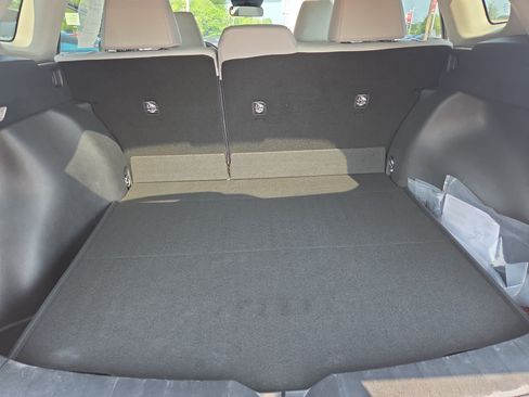 Certified 2023 Toyota Corolla Cross LE AWD/4WD image 29