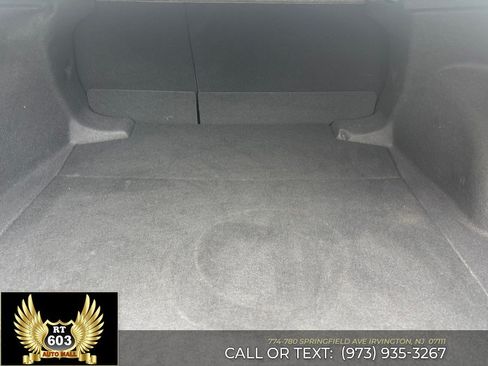 Used 2025 Toyota Corolla LE FWD image 8