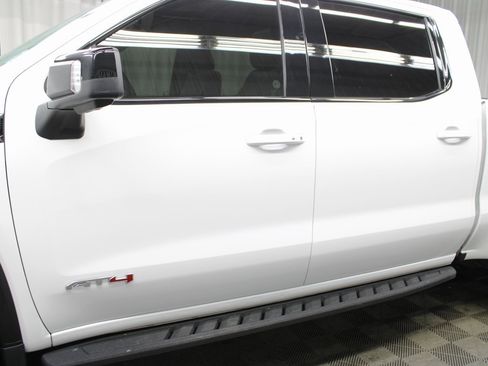 Used 2024 GMC Sierra 1500 AT4 w/ Technology Package image 51