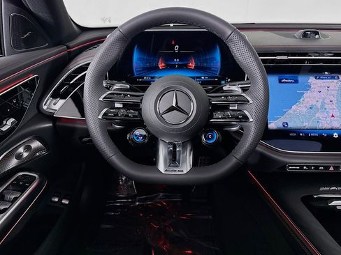 New 2026 Mercedes-Benz E 53 AMG e 4MATIC Sedan image 4