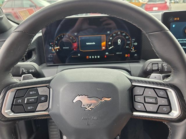 Used 2025 Ford Mustang GT RWD image 22