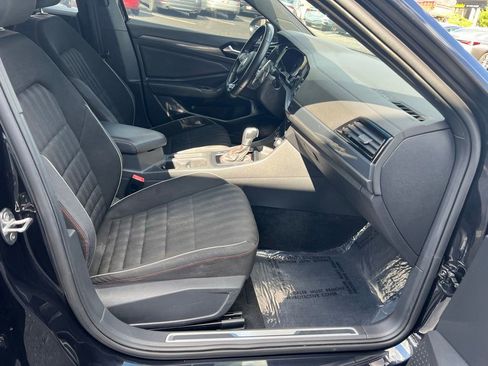 Used 2020 Volkswagen Jetta GLI FWD image 27