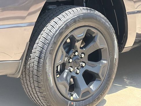 New 2026 RAM 1500 Express AWD/4WD image 8