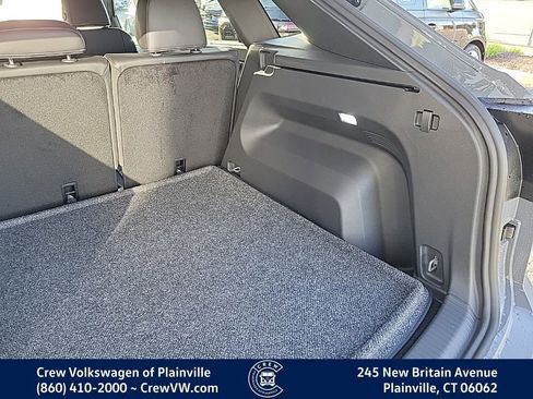 New 2026 Volkswagen Atlas Cross Sport SE image 53