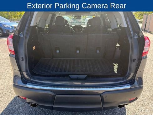 Used 2023 Subaru Ascent Limited w/ Technology Package AWD/4WD image 9