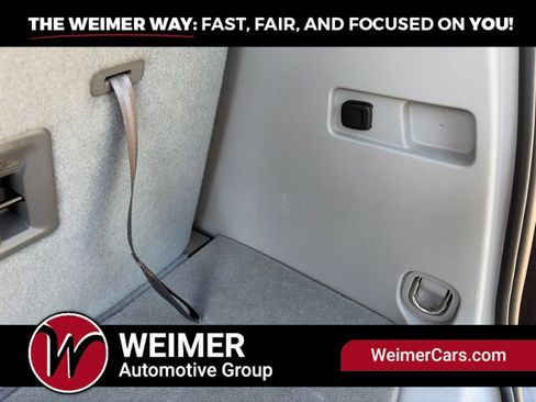 Used 2020 GMC Acadia SLT AWD/4WD image 12