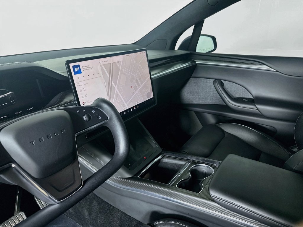 Used 2022 Tesla Model X Plaid AWD/4WD image 9