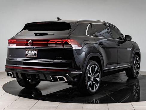 Used 2024 Volkswagen Atlas Cross Sport SEL Premium R-Line AWD/4WD image 10