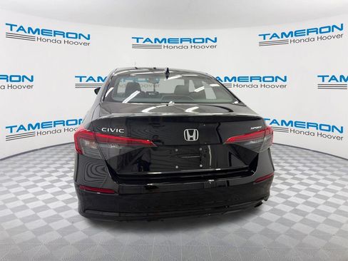 Used 2024 Honda Civic Sport image 4