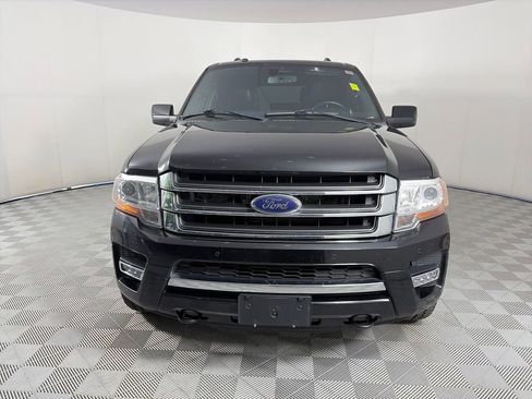 Used 2017 Ford Expedition EL Limited w/ Equipment Group 301A AWD/4WD image 2