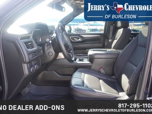 Used 2024 Chevrolet Tahoe RST w/ Luxury Package RWD image 9