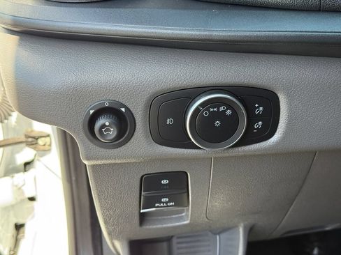 Used 2025 Ford Transit 250 Low Roof w/ Exterior Upgrade Package RWD image 25
