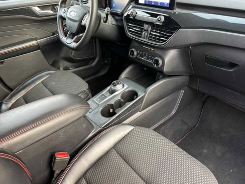 Used 2023 Ford Escape ST-Line image 13