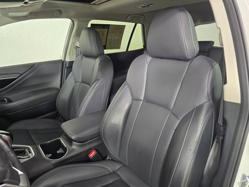 Used 2022 Subaru Outback Limited AWD/4WD image 21