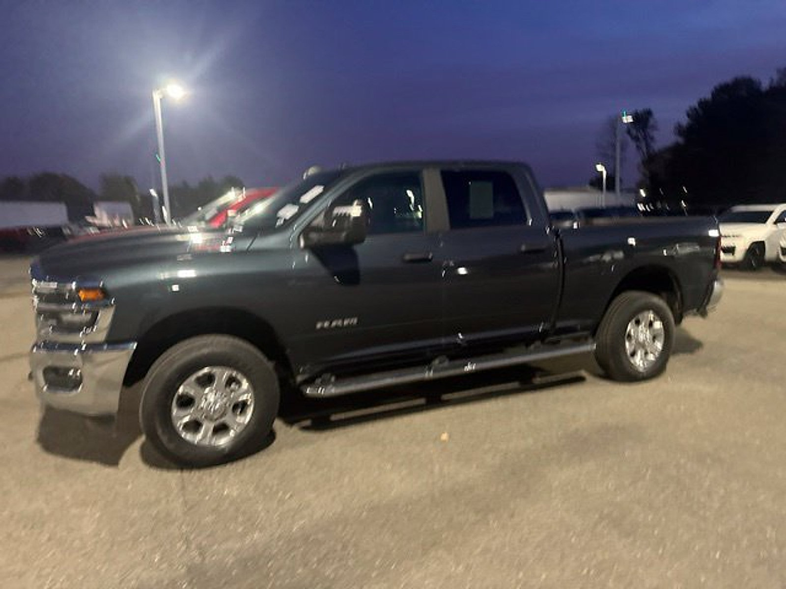 Used 2026 RAM 2500 Big Horn AWD/4WD image 4
