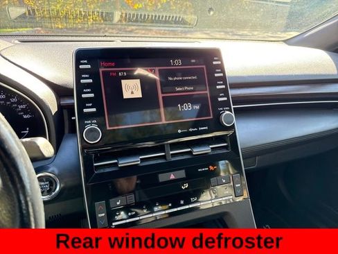 Used 2019 Toyota Avalon XLE image 16