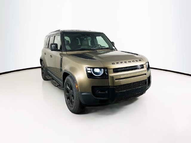 Used 2026 Land Rover Defender 110 S AWD/4WD image 3