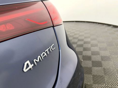 Used 2022 Mercedes-Benz EQS 580 4MATIC Sedan image 11