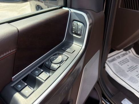 Used 2023 Ford F350 King Ranch AWD/4WD image 23