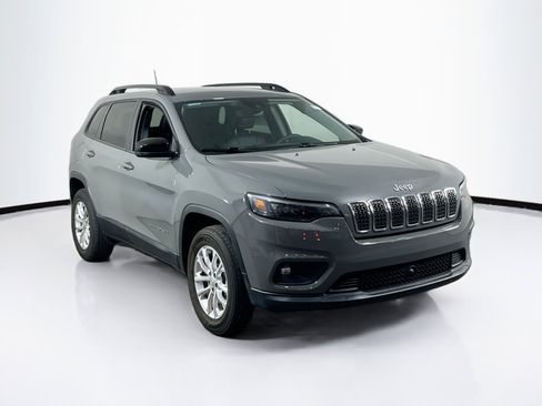 Used 2022 Jeep Cherokee Latitude Lux AWD/4WD image 3