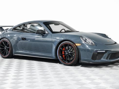 Used 2018 Porsche 911 GT3 w/ Sport Chrono Package image 4