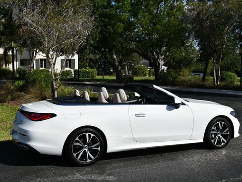 Used 2024 Mercedes-Benz CLE 300 4MATIC Cabriolet w/ Driver Assistance Package image 6