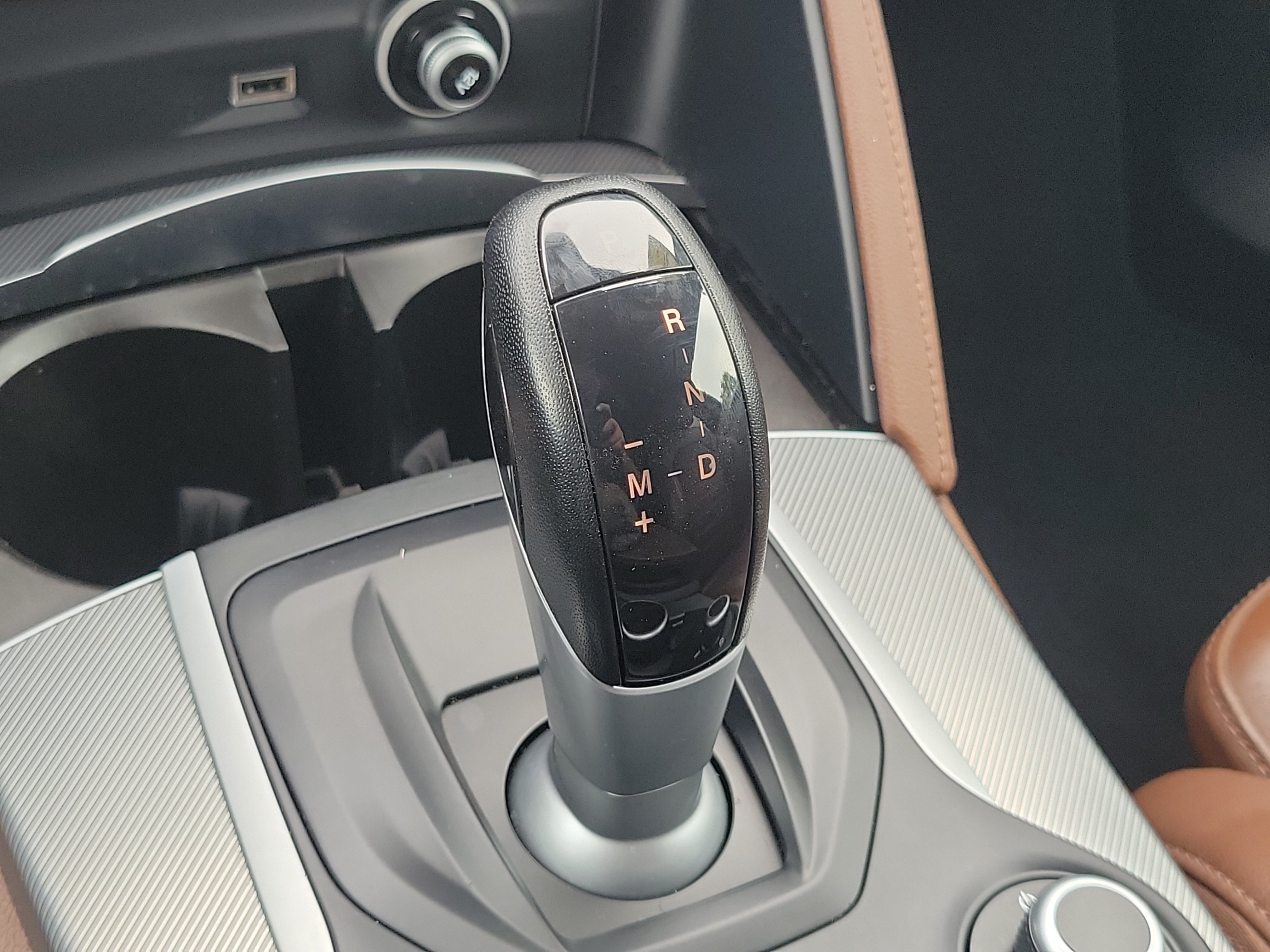 Used 2018 Alfa Romeo Stelvio Ti Sport AWD/4WD image 26
