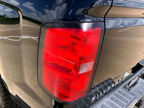 Used 2017 Chevrolet Silverado 1500 LT w/ All Star Edition RWD image 28