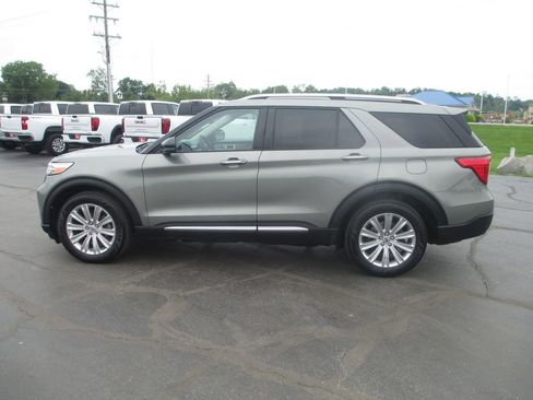 Used 2020 Ford Explorer Limited w/ Class III Trailer Tow Package AWD/4WD image 9