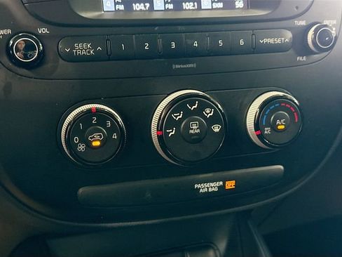 Used 2017 Kia Soul image 15