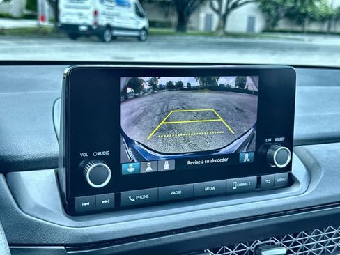Used 2025 Honda Accord SE image 19