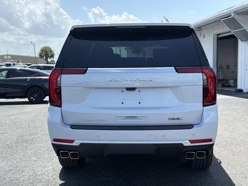 New 2026 GMC Yukon XL Denali w/ Denali Reserve Package AWD/4WD image 4