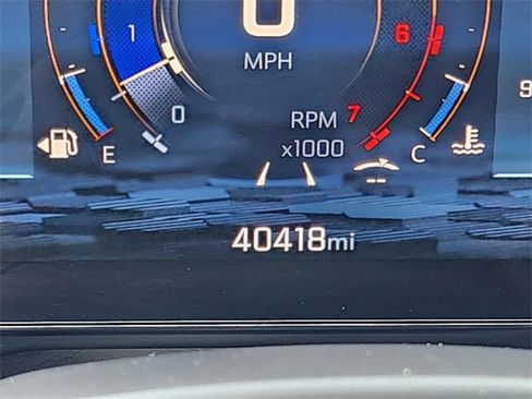 Used 2025 Chevrolet Tahoe LT image 34