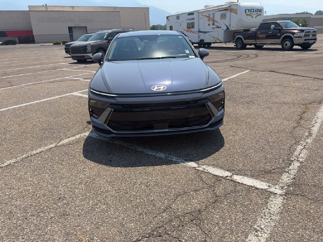 Used 2026 Hyundai Sonata SE FWD image 8