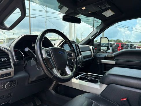Used 2022 Ford F350 Lariat w/ Lariat Ultimate Package AWD/4WD image 35