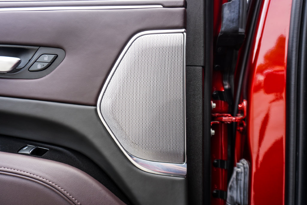Used 2023 Cadillac Escalade V AWD/4WD image 11