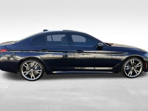 Used 2021 BMW M550i xDrive w/ Dynamic Handling Package AWD/4WD image 4
