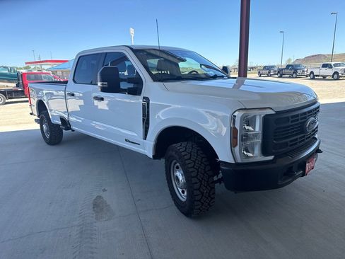 Used 2024 Ford F350 XL w/ XL Off-Road Package AWD/4WD image 7