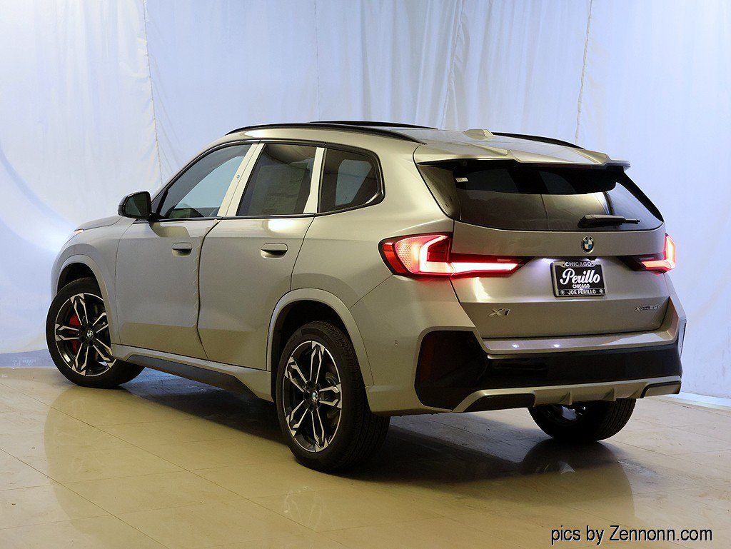 New 2027 BMW X1 xDrive28i AWD/4WD image 9