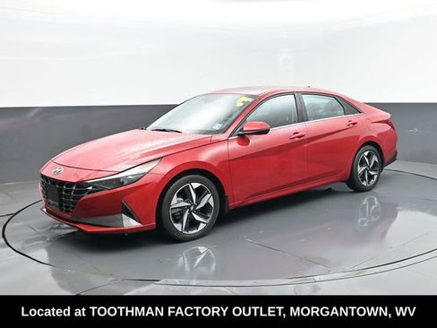 Used 2023 Hyundai Elantra Limited FWD image 2