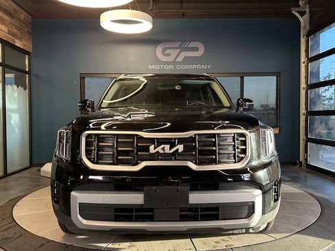 Used 2023 Kia Telluride S AWD/4WD image 8