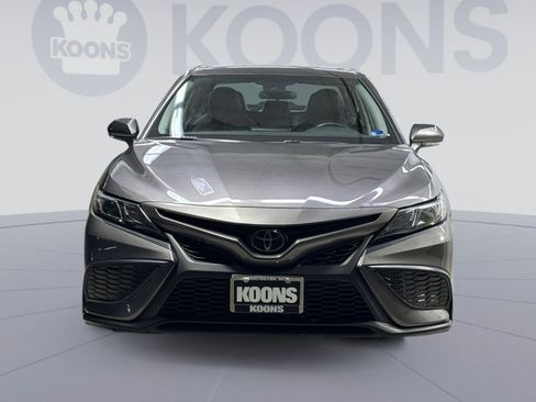 Used 2023 Toyota Camry SE image 15
