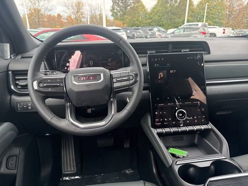 New 2026 GMC Terrain AT4 w/ Convenience Package III image 11